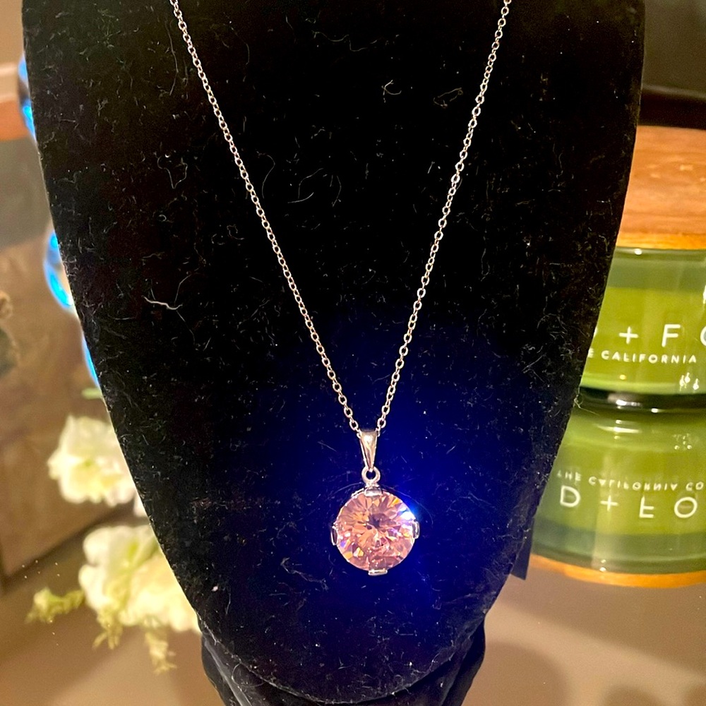 Pink diamond earrings and necklace set